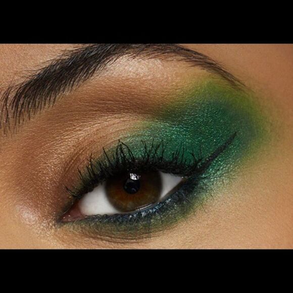 1 LEFT! Mac Eye Shadow New Crop Frost - Picture 4 of 6